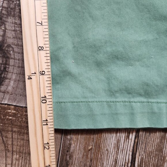 Roundtree & Yorke Men's Flat Front Relaxed Fit Chino Olive Green Shorts Sz 42 - Picture 6 of 6